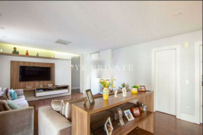 Apartamento com 4 Quartos à Venda, 177 m² em Vila Romana - São Paulo