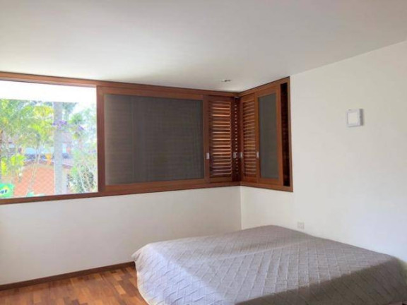Imagem Casa com 4 Quartos à Venda, 430 m² em Residencial Euroville - Carapicuíba Imagem Casa com 4 Quartos à Venda, 430 m² em Residencial Euroville - Carapicuíba