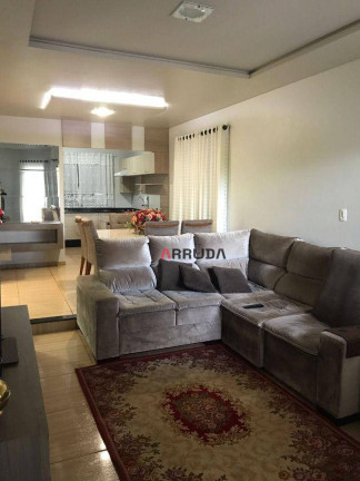 Imagem Casa com 2 Quartos à Venda, 180 m² em Loteamento Paglia - Medianeira Imagem Casa com 2 Quartos à Venda, 180 m² em Loteamento Paglia - Medianeira