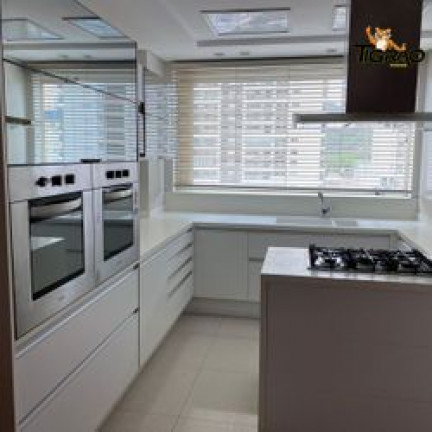 Imagem Apartamento com 3 Quartos à Venda, 231 m² em Fazenda - Itajaí Imagem Apartamento com 3 Quartos à Venda, 231 m² em Fazenda - Itajaí