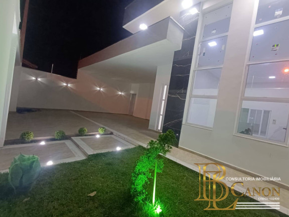 Casa com 3 Quartos à Venda,  em Grandesp - Itanhaém