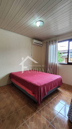 Imagem Casa com 3 Quartos à Venda, 151 m² em Santo Antônio - Joinville Imagem Casa com 3 Quartos à Venda, 151 m² em Santo Antônio - Joinville