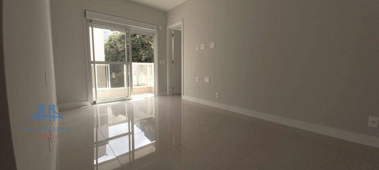 Imagem Apartamento com 2 Quartos à Venda, 75 m² em Itacorubi - Florianópolis