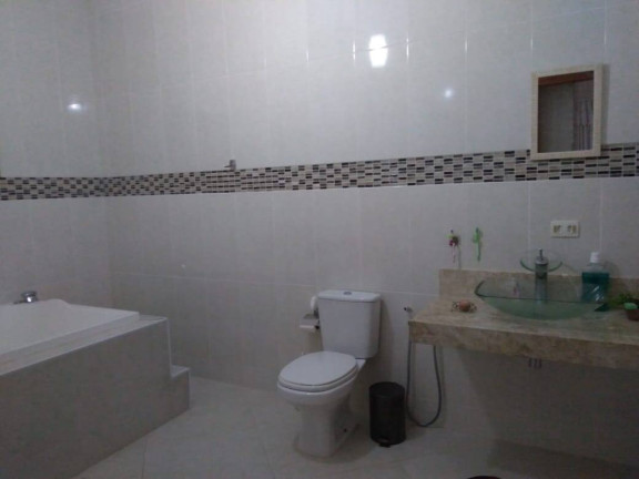 Imagem Casa com 3 Quartos à Venda, 900 m² em Cercadinho - Alambari Imagem Casa com 3 Quartos à Venda, 900 m² em Cercadinho - Alambari
