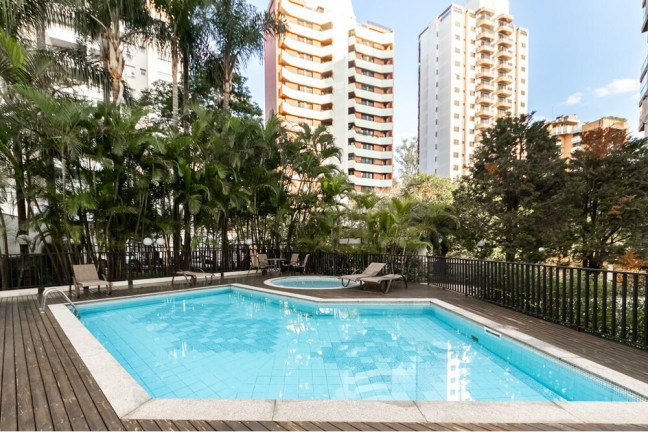 Foto do imóvel Apartamento com 3 Quartos à Venda, 130 m² em Panamby - São Paulo
