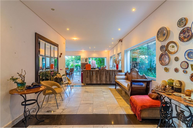 Imagem Casa com 4 Quartos à Venda, em Vila Pompéia - São Paulo Imagem Casa com 4 Quartos à Venda, em Vila Pompéia - São Paulo