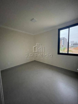 Imagem Casa com 3 Quartos à Venda, 250 m² em Indaiatuba Imagem Casa com 3 Quartos à Venda, 250 m² em Indaiatuba