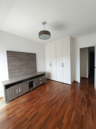 Imagem Imóvel com 3 Quartos à Venda, 130 m² em Vila Uberabinha - São Paulo Imagem Imóvel com 3 Quartos à Venda, 130 m² em Vila Uberabinha - São Paulo