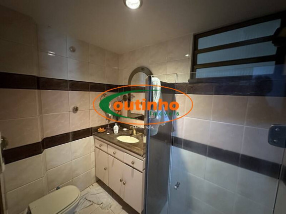 Imagem Apartamento com 4 Quartos à Venda, 140 m² em Tijuca - Rio De Janeiro Imagem Apartamento com 4 Quartos à Venda, 140 m² em Tijuca - Rio De Janeiro