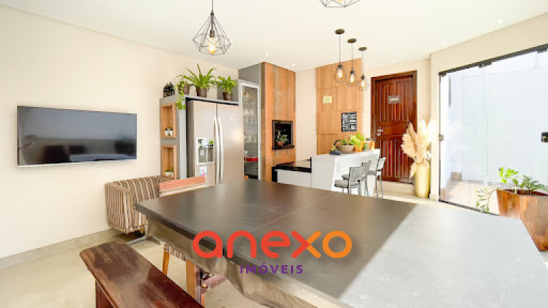 Imagem Casa com 4 Quartos à Venda, 196 m² em Escola Agrícola - Blumenau