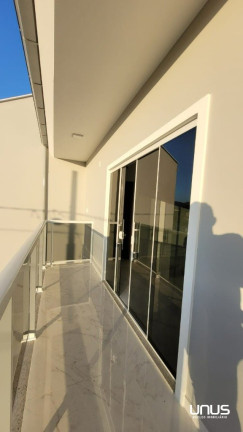 Imagem Sobrado com 3 Quartos à Venda, 116 m² em Sertão Do Maruim - São José Imagem Sobrado com 3 Quartos à Venda, 116 m² em Sertão Do Maruim - São José