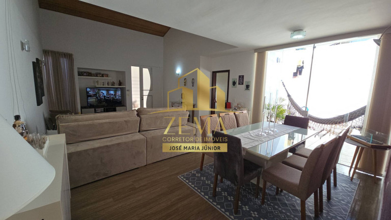 Imagem Casa com 4 Quartos à Venda, 300 m² em Vila Oliveira - Mogi Das Cruzes Imagem Casa com 4 Quartos à Venda, 300 m² em Vila Oliveira - Mogi Das Cruzes