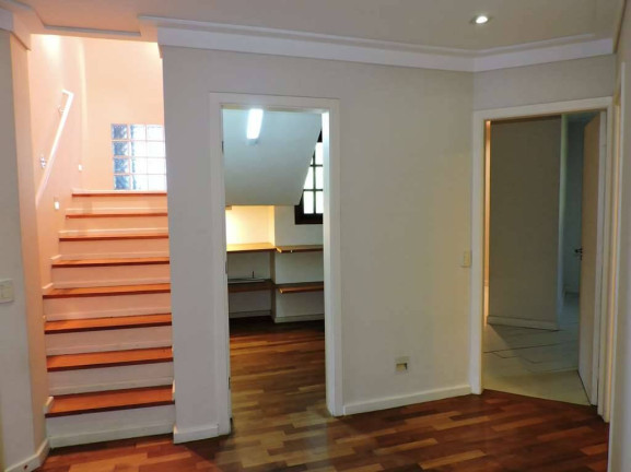 Imagem Casa com 6 Quartos à Venda, 550 m² em Vila Appia Antica - Carapicuíba Imagem Casa com 6 Quartos à Venda, 550 m² em Vila Appia Antica - Carapicuíba