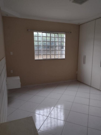 Imagem Imóvel com 2 Quartos para Alugar, 25 m² em Campo Grande - Rio De Janeiro