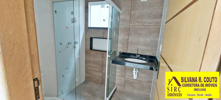 Imagem Casa com 3 Quartos à Venda, 300 m² em Barroco - Maricá
