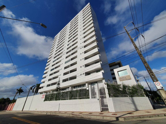 Apartamento com 4 Quartos à Venda,  em Fortaleza