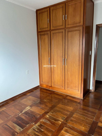 Imagem Casa com 3 Quartos à Venda, 308 m²