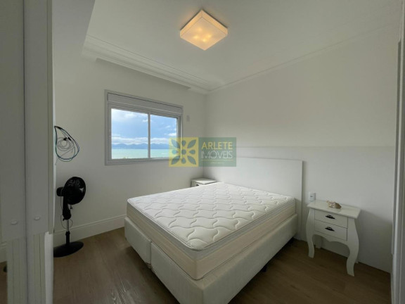 Imagem Apartamento com 4 Quartos para Alugar, 165 m² em Balneário Perequê - Porto Belo Imagem Apartamento com 4 Quartos para Alugar, 165 m² em Balneário Perequê - Porto Belo