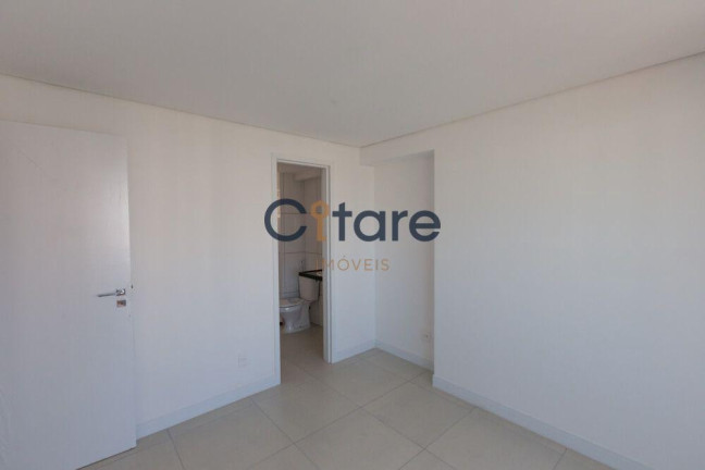Imagem Apartamento com 3 Quartos à Venda, em Guararapes - Fortaleza Imagem Apartamento com 3 Quartos à Venda, em Guararapes - Fortaleza