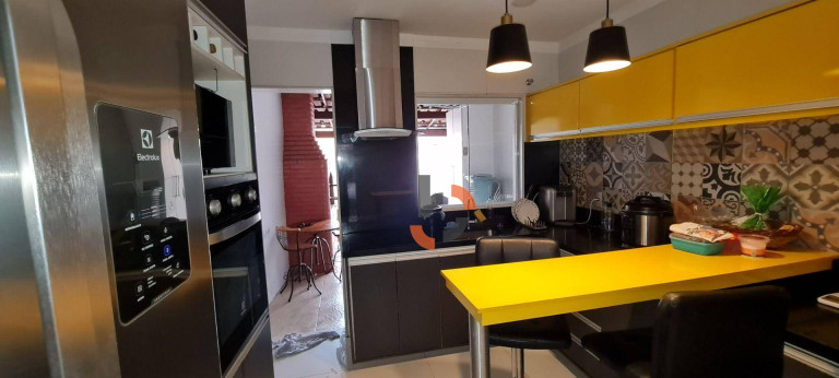 Imagem Casa com 2 Quartos à Venda, 70 m² em Engenho Pequeno - Nova Iguaçu
