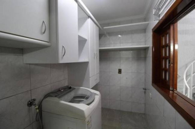 Imagem Sobrado com 3 Quartos à Venda, 210 m² em Vila Camilópolis - Santo André