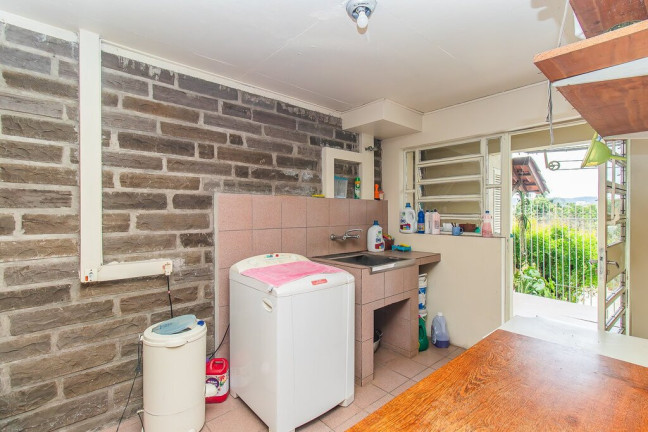 Imagem Casa com 4 Quartos à Venda, 290 m² em Petrópolis - Porto Alegre