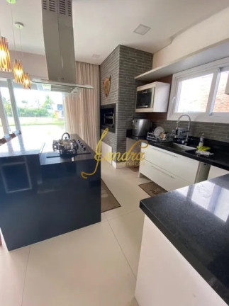 Imagem Casa de Condomínio com 5 Quartos à Venda, 332 m² em Atlantida - Xangri-la