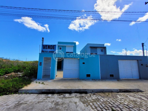 Imagem Casa com 3 Quartos à Venda, 225 m² em Nova Esperança - Parnamirim
