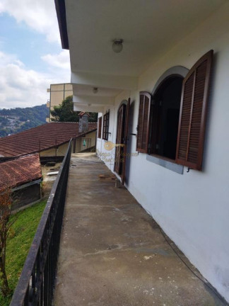 Imagem Casa com 4 Quartos à Venda, 120 m² em Fazendinha - Teresópolis