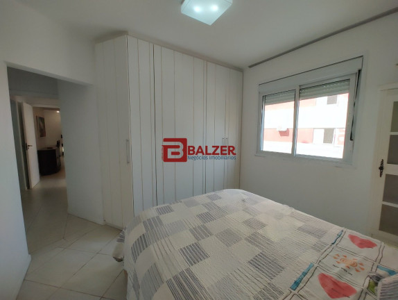 Imagem Apartamento com 2 Quartos à Venda, 105 m² em Centro - Florianópolis Imagem Apartamento com 2 Quartos à Venda, 105 m² em Centro - Florianópolis