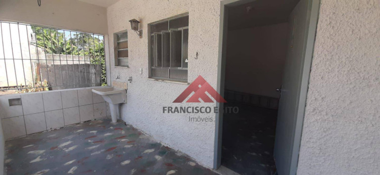 Imagem Casa com 2 Quartos à Venda, 424 m² em Trindade - São Gonçalo Imagem Casa com 2 Quartos à Venda, 424 m² em Trindade - São Gonçalo