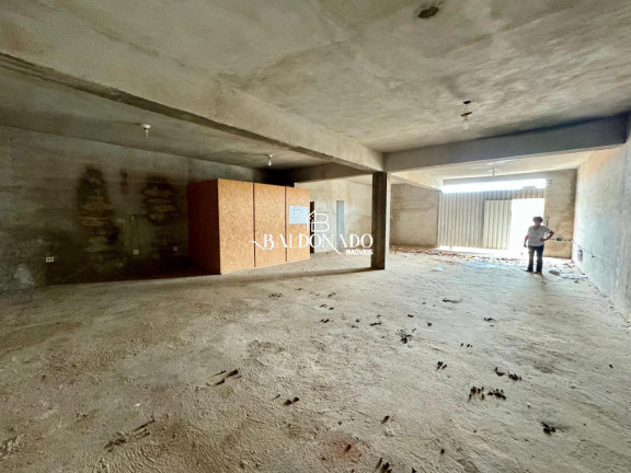 Sala Comercial à Venda, 250 m² em Centro - Extrema