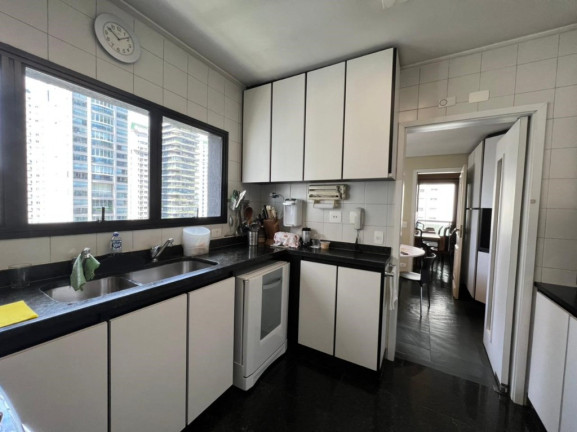 Imagem Apartamento com 4 Quartos à Venda, 220 m² em Itaim Bibi - São Paulo