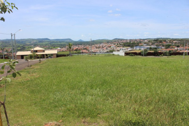 Imagem Imóvel à Venda, 200 m² em Nova Jacarezinho - Jacarezinho Imagem Imóvel à Venda, 200 m² em Nova Jacarezinho - Jacarezinho