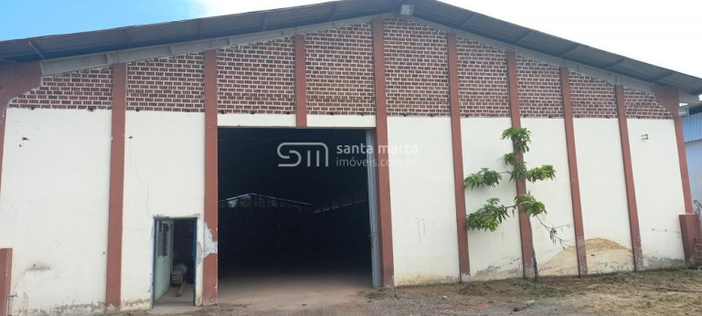 Imóvel Comercial à Venda, 2.000 m² em Centro - Canas