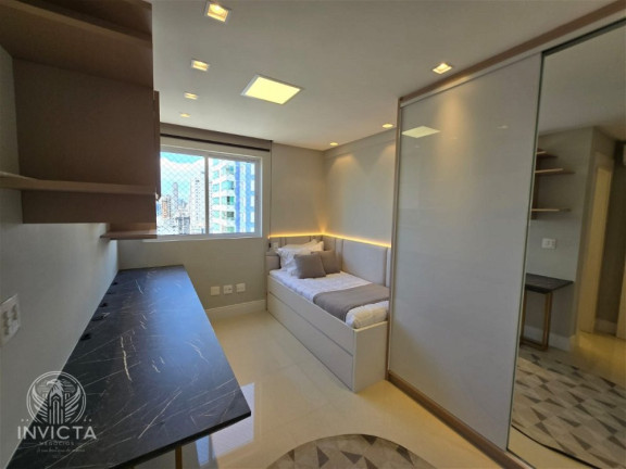 Imagem Apartamento com 3 Quartos à Venda, 136 m² em Centro - Balneário Camboriú Imagem Apartamento com 3 Quartos à Venda, 136 m² em Centro - Balneário Camboriú