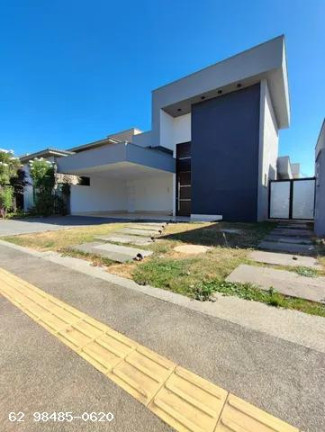 Casa com 3 Quartos à Venda, 198 m² em Jardins Lisboa - Goiânia