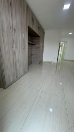 Imagem Casa com 3 Quartos à Venda, 106 m² em Vila Camilopolis - Santo André Imagem Casa com 3 Quartos à Venda, 106 m² em Vila Camilopolis - Santo André