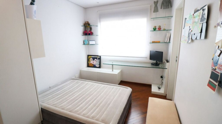 Imagem Imóvel com 3 Quartos à Venda, 165 m² em Itaim Bibi - São Paulo
