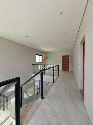 Imagem Casa com 3 Quartos à Venda, 379 m² em Atibaia