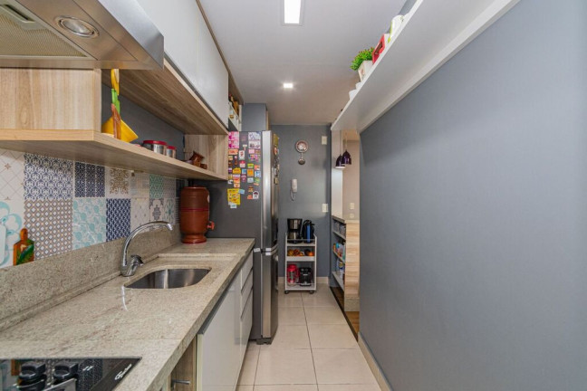Imagem Apartamento com 3 Quartos à Venda, 72 m² em Tristeza - Porto Alegre