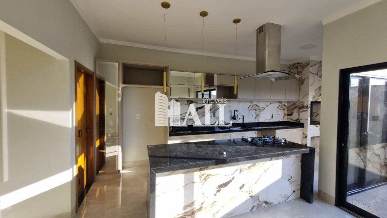Casa com 3 Quartos à Venda, 130 m² em Centro - Bady Bassitt