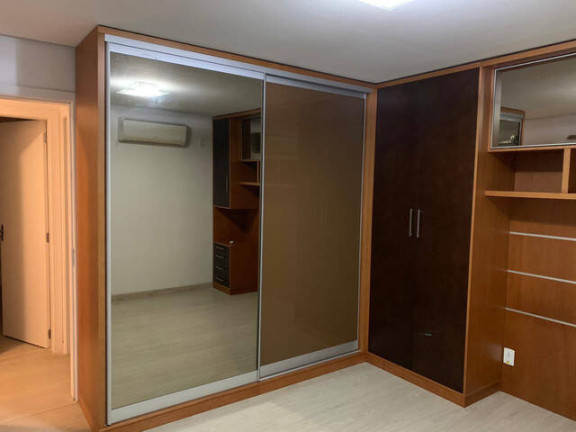 Imagem Casa com 3 Quartos à Venda,  em Canoas
