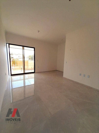Imagem Casa com 4 Quartos à Venda, 158 m² em Sapiranga - Fortaleza