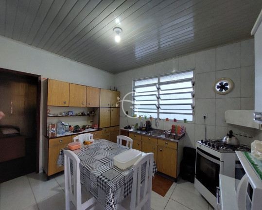 Imagem Casa com 3 Quartos à Venda, 60 m² em Glória - Joinville