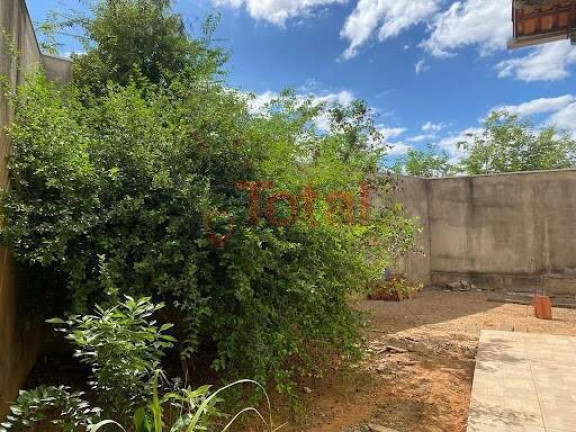 Casa com 3 Quartos à Venda, 300 m² em Giovanini - Coronel Fabriciano