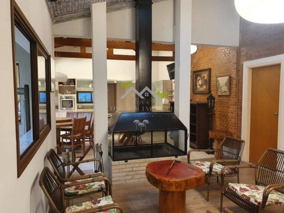 Imagem Casa com 3 Quartos à Venda, 272 m² em Santo Antônio Do Pinhal - Santo Antônio Do Pinhal