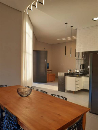 Imagem Casa com 3 Quartos à Venda, 179 m² em Jd. Marcia - Peruibe Imagem Casa com 3 Quartos à Venda, 179 m² em Jd. Marcia - Peruibe