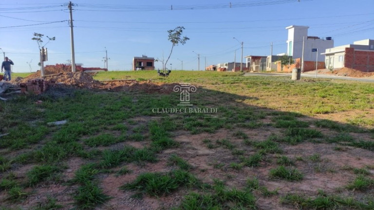 Imagem Imóvel à Venda, 250 m² em Centro - Salto De Pirapora Imagem Imóvel à Venda, 250 m² em Centro - Salto De Pirapora