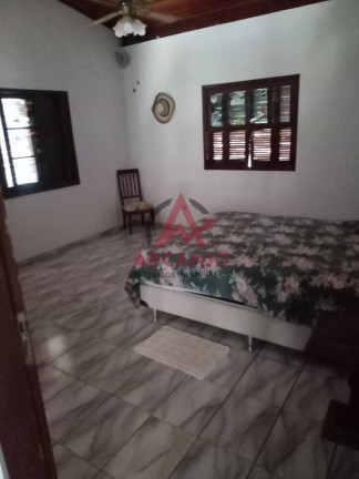 Imagem Sobrado com 4 Quartos à Venda, 300 m² em Ressaca - Ubatuba Imagem Sobrado com 4 Quartos à Venda, 300 m² em Ressaca - Ubatuba